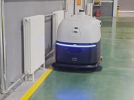 坦力車間倉庫掃地機器人：智能清潔，釋放人力