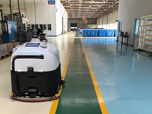 坦力工廠掃地機(jī)器人：價(jià)格 “高冷”，省錢超 “暖”！