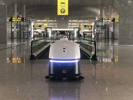 坦力工業(yè)全自動(dòng)掃地機(jī)器人如何力挽狂瀾？