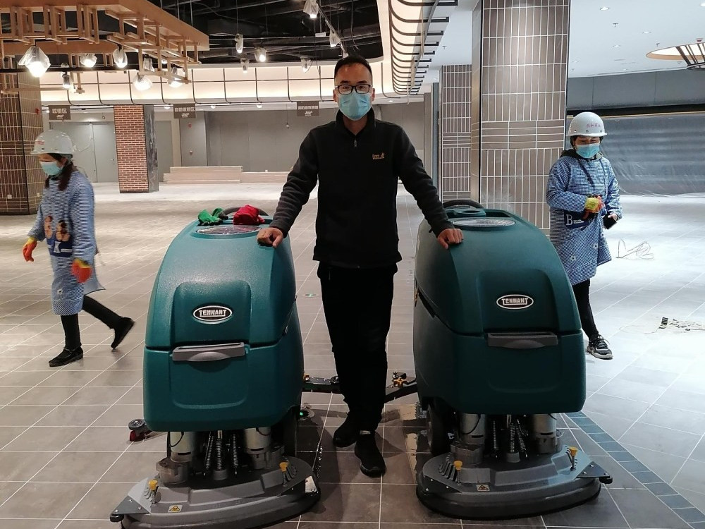 商業(yè)洗地機哪個牌子好？