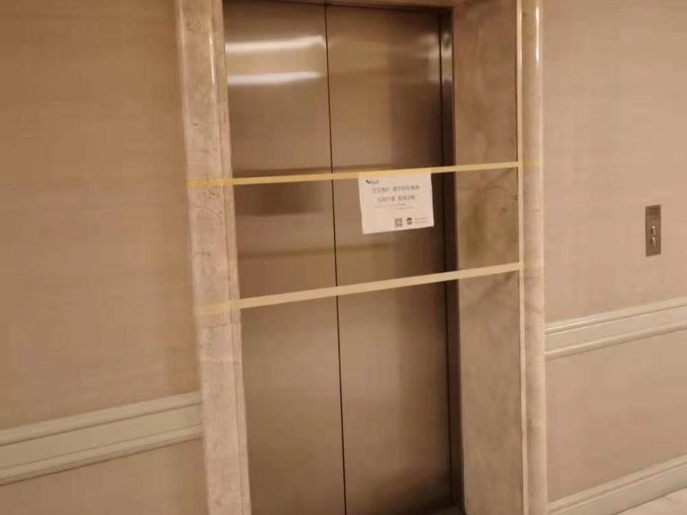 電梯消毒遭腐蝕，如何才能避免？